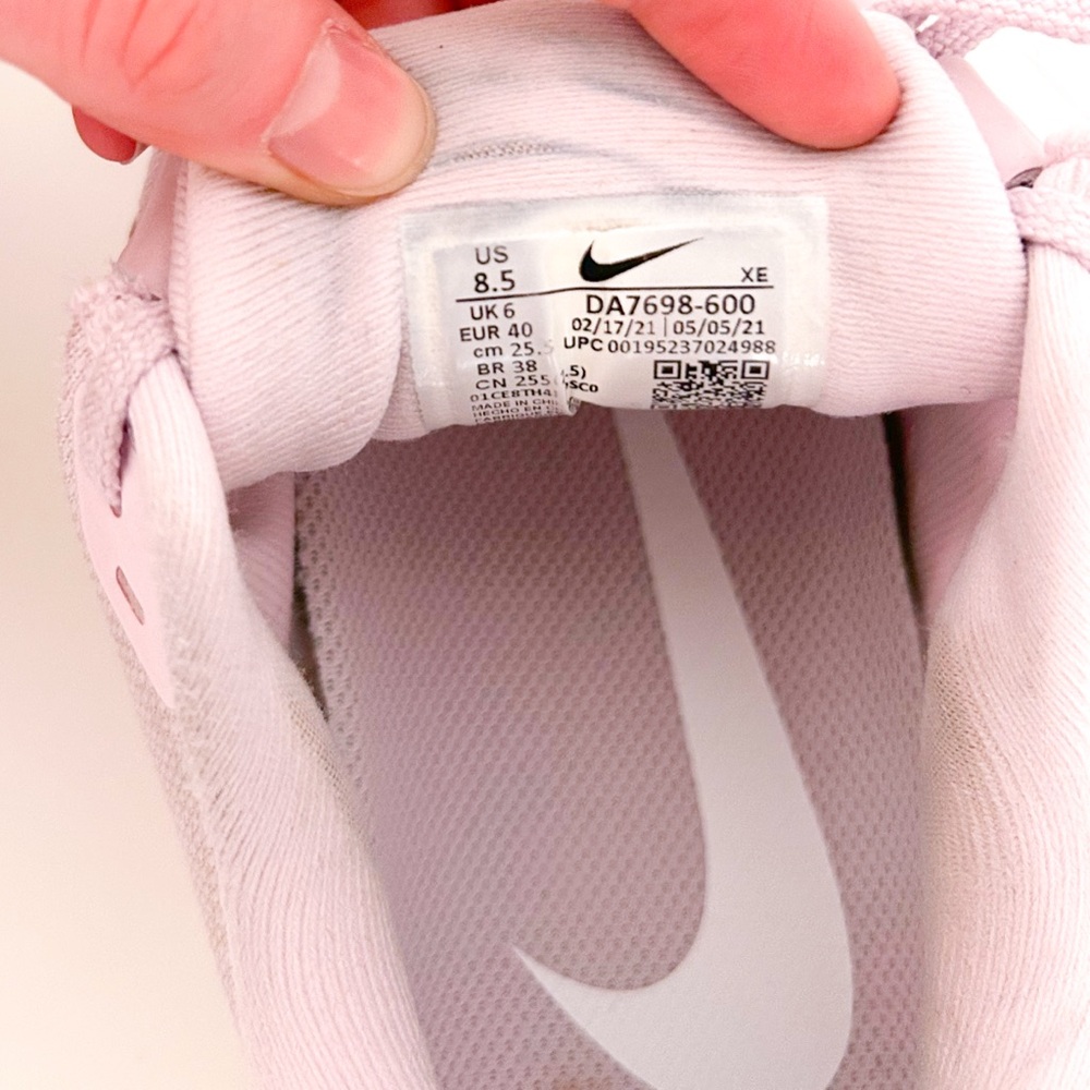 Nike Air Zoom Vomero 16 Road Running Athletic Tennis Shoes Pink Sneakers 8.5 - Picture 6 of 11